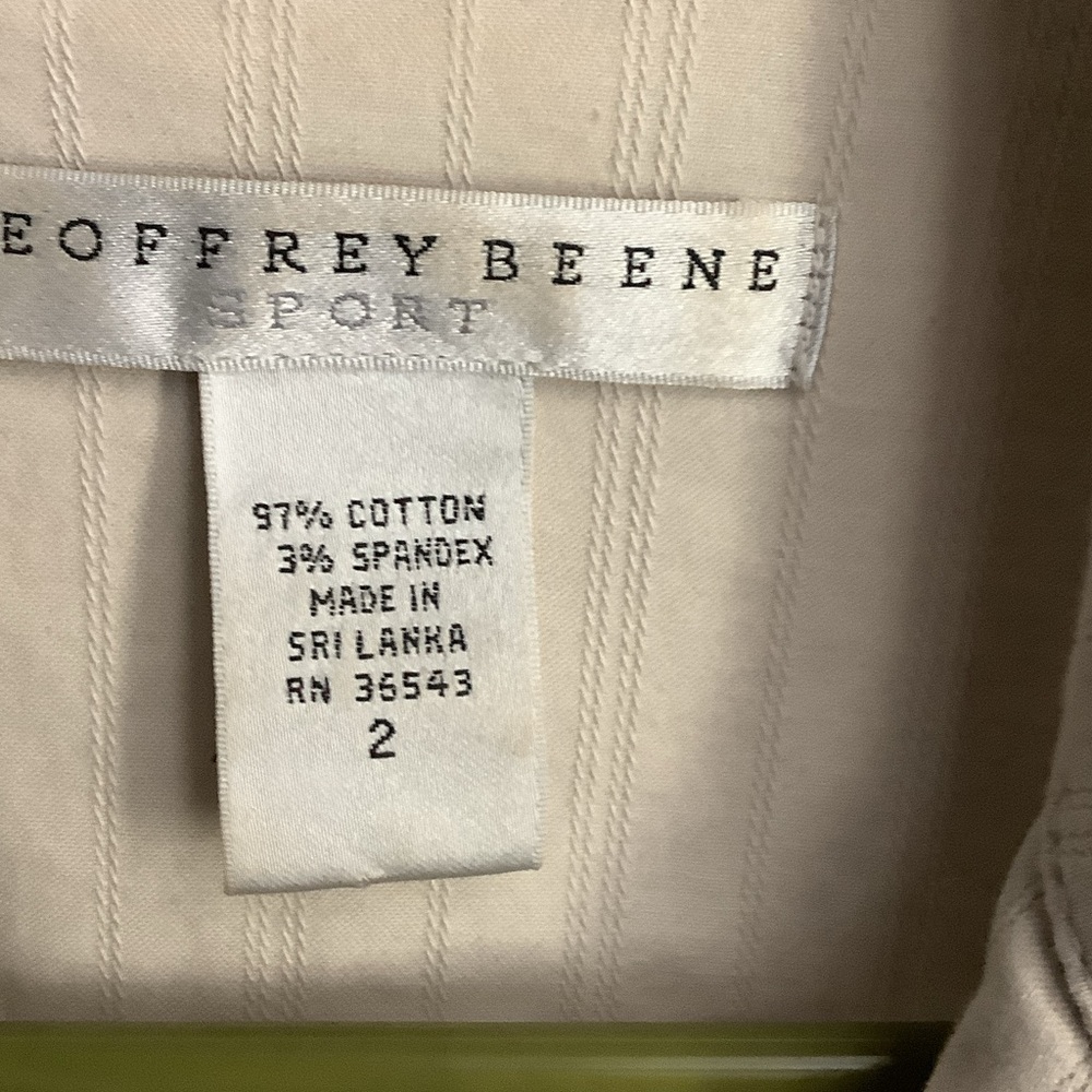 Geoffrey Beene Women's Light Tan Utility Jacket - Picture 2 of 10